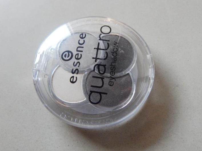 essence-quattro-over-the-taupe-eyeshadow-packaging