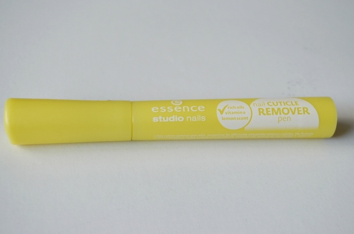 essence-studio-nails-nail-cuticle-remover-pen-review