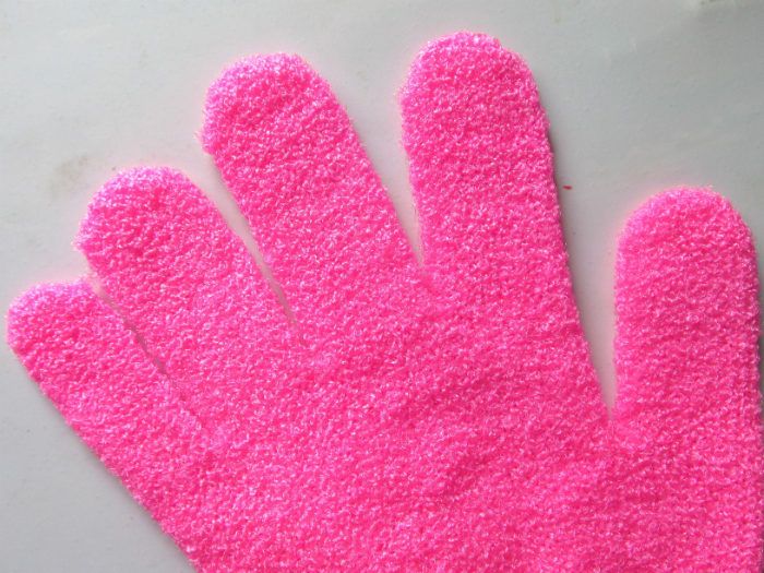 forever-21-exfoliating-gloves-review2