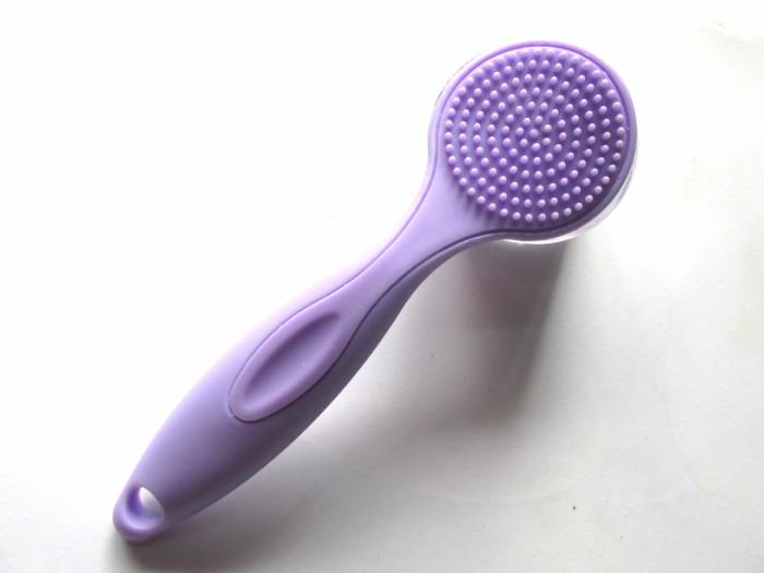 forever-21-facial-cleansing-brush-review2