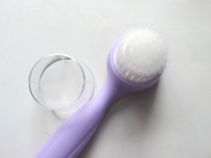 forever-21-facial-cleansing-brush-review3