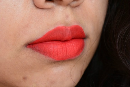 girlactik-iconic-matte-lip-paint-review3