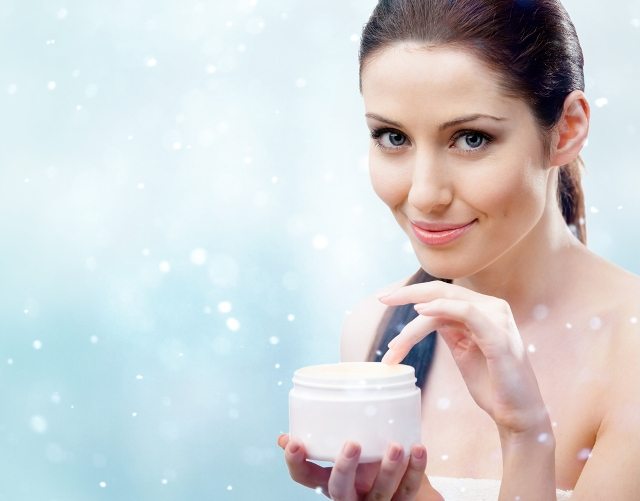 how-to-get-a-gorgeous-glow-on-your-skin-in-winter