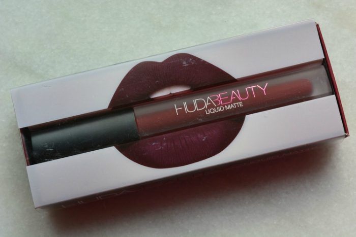 huda-beauty-famous-liquid-matte-lipstick-packaging