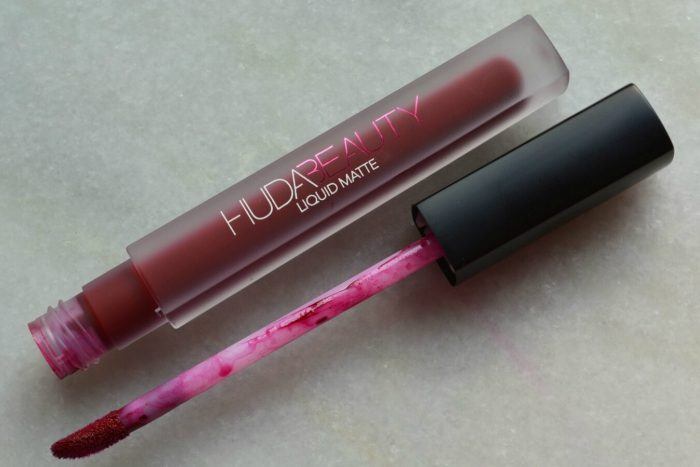 huda-beauty-famous-liquid-matte-lipstick-review