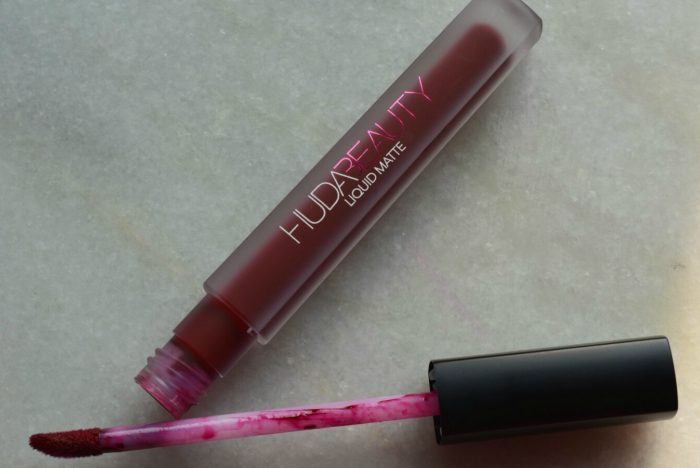 huda-beauty-famous-liquid-matte-lipstick-review1