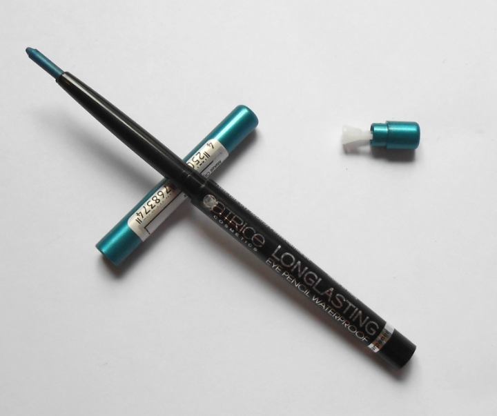 Catrice Cosmetics Long-lasting Eye Pencil Waterproof 090 Petrol And The Wolf Review5