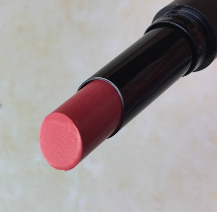 kiko-milano-ultra-glossy-stylo-spf-15-805-strawberry-pink-review4