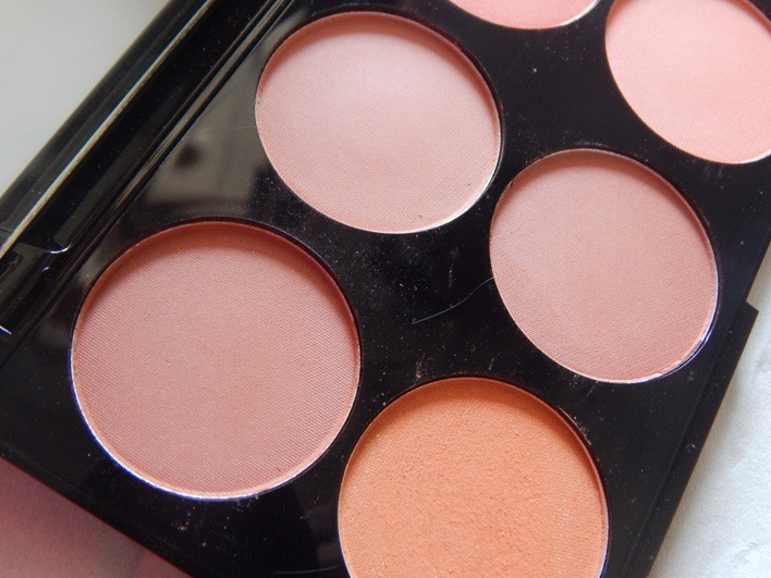 makeup-revolution-hot-spice-ultra-professional-blush-palette-shades