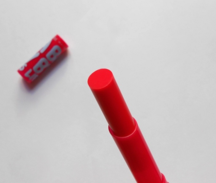 maybelline-baby-lips-color-bright-out-loud-wild-cherry-review