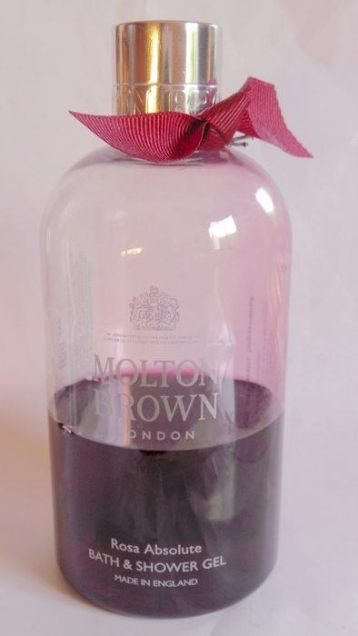 molton-brown-rosa-absolute-bath-and-shower-gel-review