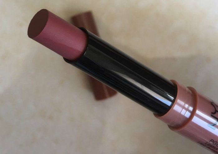 nyx-03-breakup-plush-gel-lipstick-review1