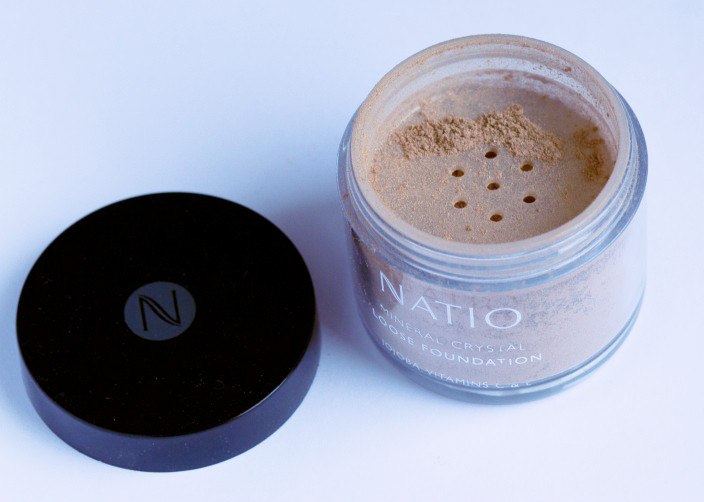 natio-mineral-crystal-loose-foundation-open