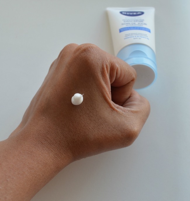 nivea-daily-essentials-moisture-day-cream-spf-15-review8