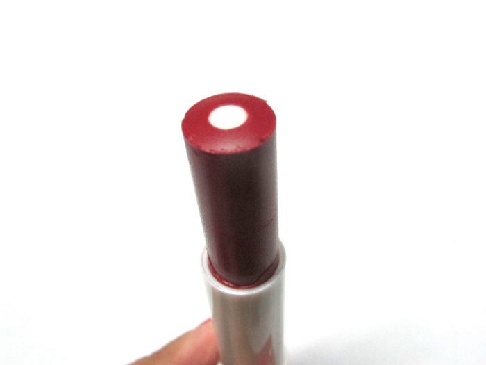 nivea-ruby-red-care-and-colour-lip-balm-review2