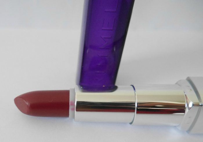rimmel-moisture-renew-lipstick-glam-plum-fulham-review4