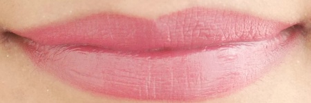 rimmel-moisture-renew-lipstick-glam-plum-fulham-review6