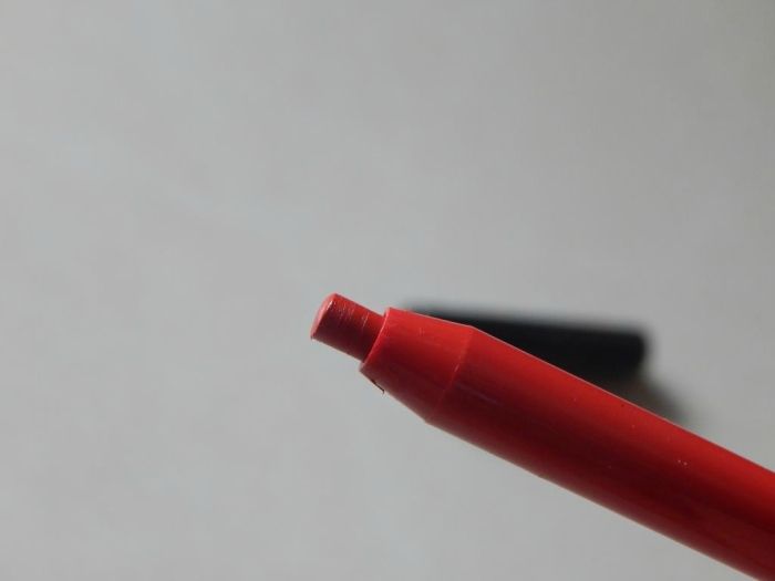 sephora-collection-rouge-gel-lip-liner-12-the-red-review5