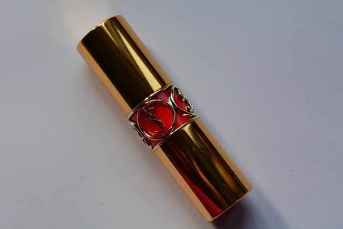 ysl-rouge-volupte-shine-oil-in-stick-45-rouge-tuxedo-review1
