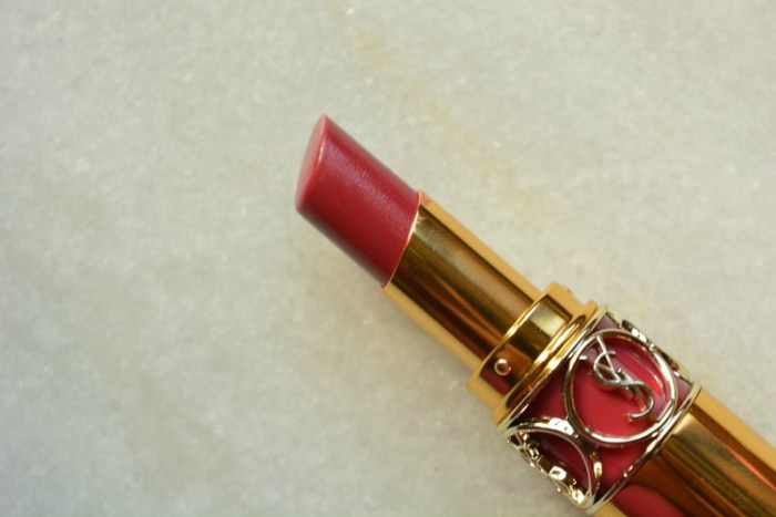 ysl-rouge-volupte-shine-oil-in-stick-48-smoking-plum-review8