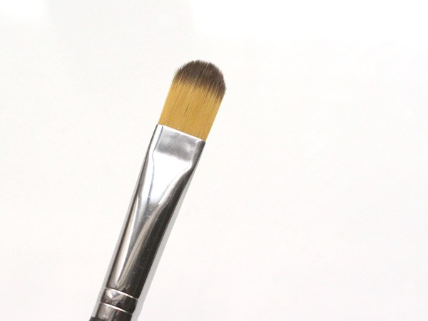 cover-fx-concealer-brush-review