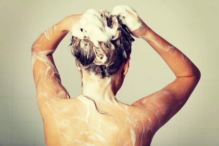 10 Ways to Have Fabulous Hair Without Washing it All the Time7