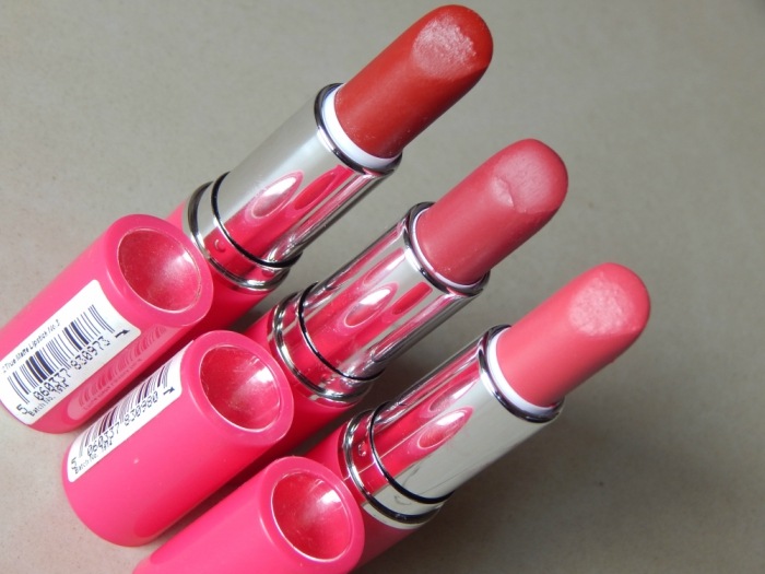 2True Cosmetics Matte Lipstick - Shade 4 Review6