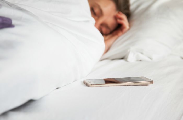7 Brilliant Bedtime Tips to Prevent Overnight Breakouts on Skin3