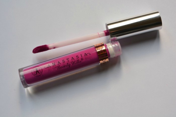 anastasia-beverly-hills-liquid-lipstick-madison-review3