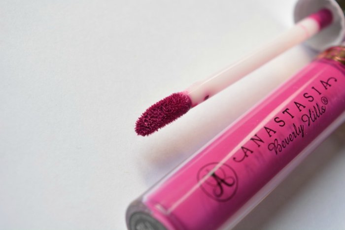 anastasia-beverly-hills-liquid-lipstick-madison-review4