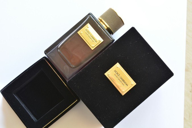 Dolce and Gabbana Velvet Desert Oud Eau De Parfum
