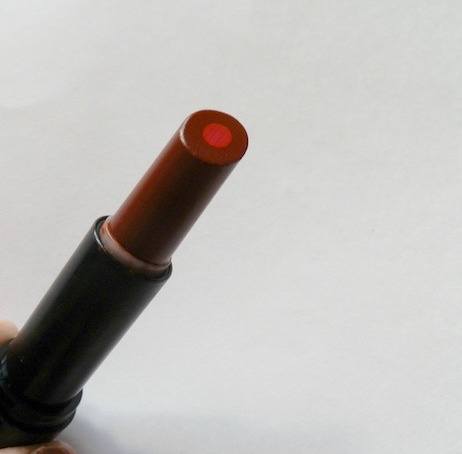 Elle-18-Ruby-Red-Color-Boost-Lipstick-Review.jpg