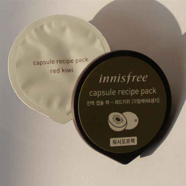 Innisfree Red Kiwi Capsule Recipe Pack Review
