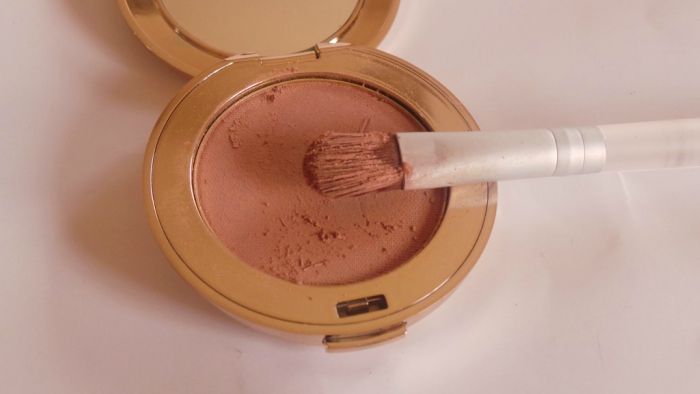 Jane Iredale Purepressed Blush - Flawless Review7