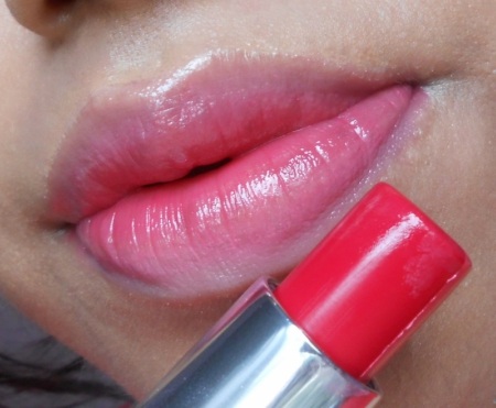 Maybelline Lip Flush Bitten Lips Lipstick - Raspberry Smoothie Review10