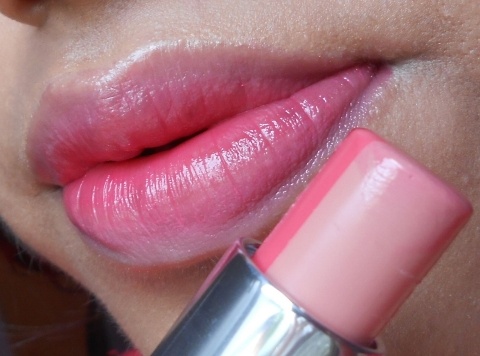 Maybelline Lip Flush by Color Sensational PK01 lip swatch