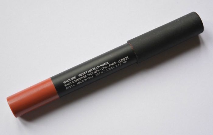 nars-walkyrie-velvet-matte-lip-pencil-review6