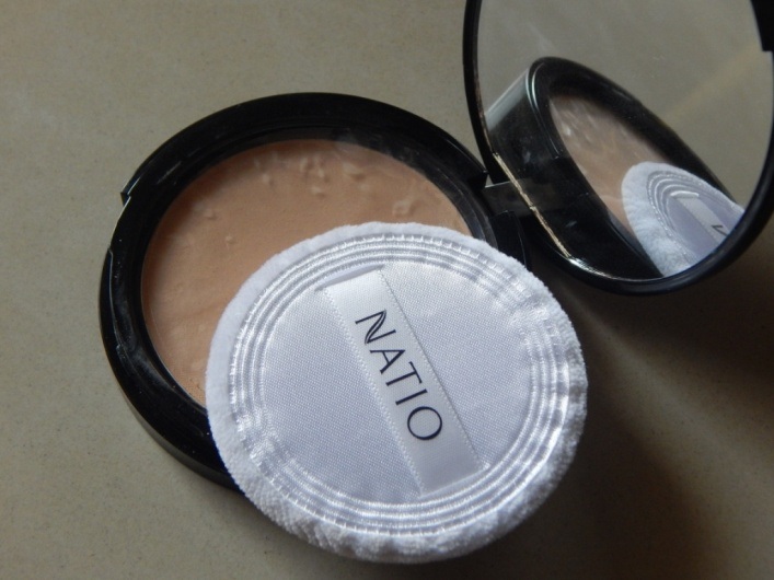 Natio Pressed Powder packaging