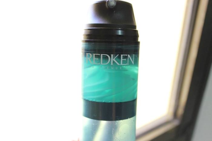 redken-curvaceous-full-swirl-curly-and-wavy-hair-cream-serum-review