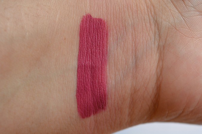 Sephora Cream lip stain sweet raspberry swatch