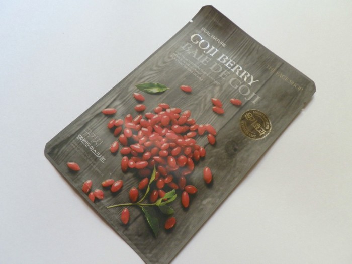 the-face-shop-real-nature-goji-berry-face-mask-review2