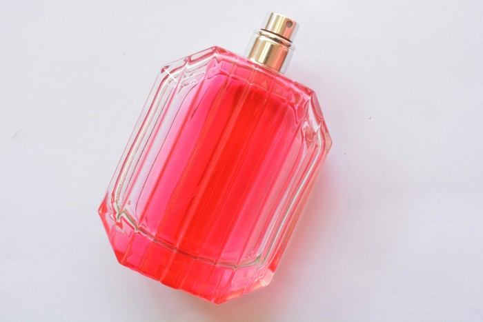 Victoria's Secret Bombshell Forever Eau de Parfum Review5