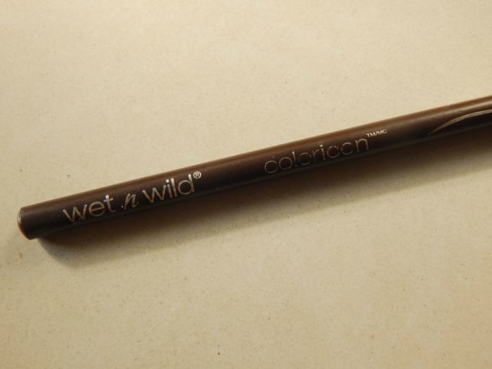 wet-n-wild-color-icon-kohl-liner-pencil-pretty-in-mink-review2