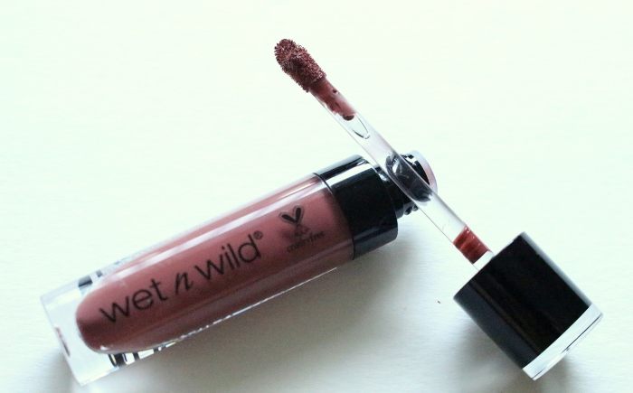wet-n-wild-give-me-mocha-megalast-liquid-catsuit-matte-lipstick