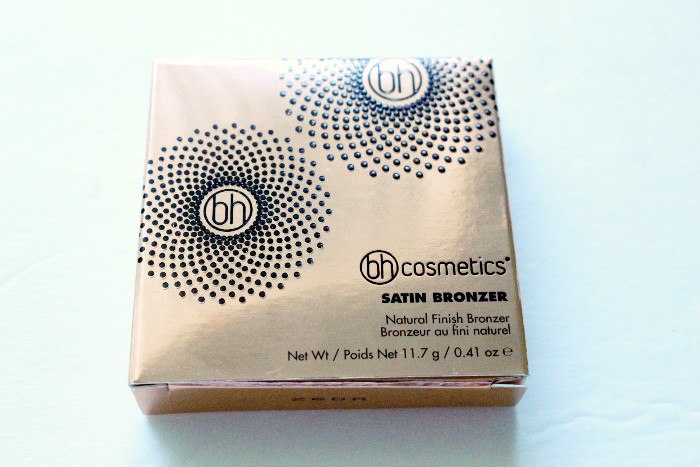BH Cosmetics Tranquil Tan Satin Bronzer Natural Finish Bronzer outer packagings