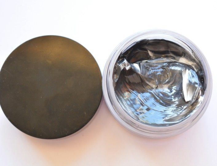 Boscia Charcoal Pore Pudding Intensive Wash-Off Treatment tub