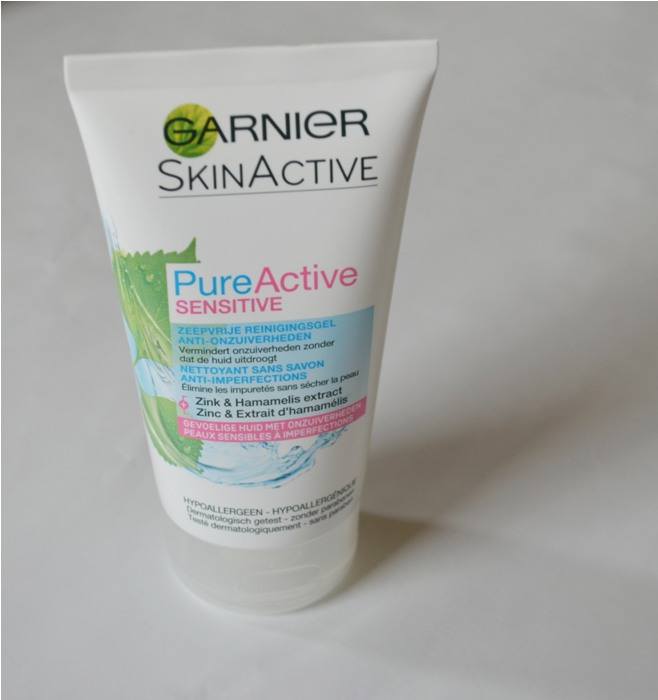 Garnier Pure Active Sensitive Anti-Blemish Soap-free Gel Wash Review3