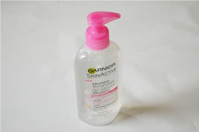 Garnier Skin Active Micellar Cleansing Gel Wash bottle