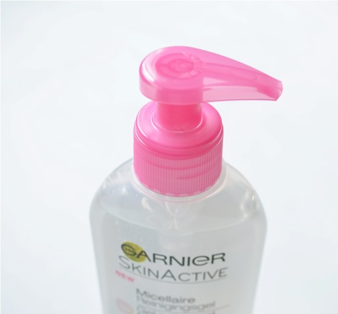 Garnier Skin Active Micellar Cleansing Gel Wash cap