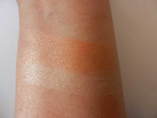 Hard Candy Island Glow Highlight and Contour Cheek Duo hand swatch